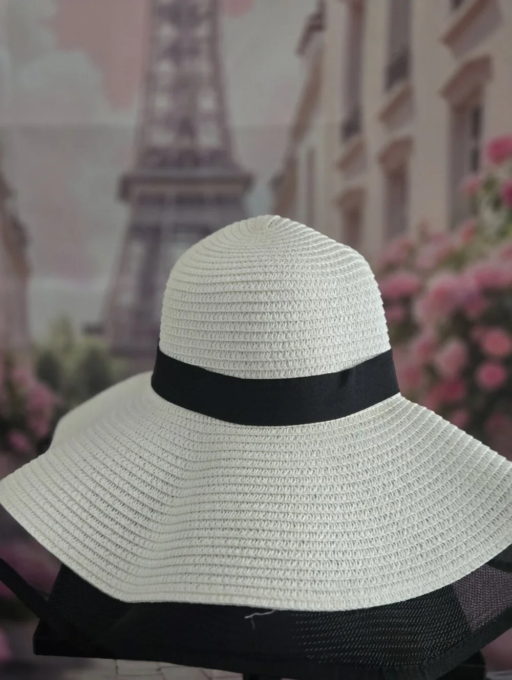 Classy Hat - Picture 1 of 2